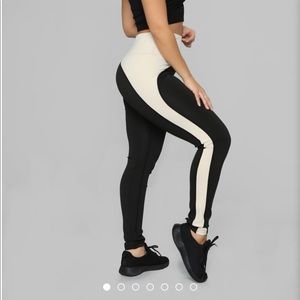💥So Wavy Active Leggings
